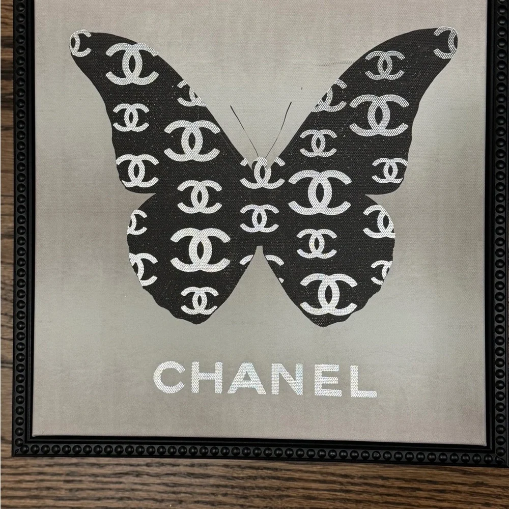 Louis Vuitton & Chanel Butterfly Logo Wall Art Duo - Black & Gold - Picture 3 of 5